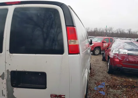 2005 GMC Savana Standard from USA, damaged, VIN 1GTGG25V751246085